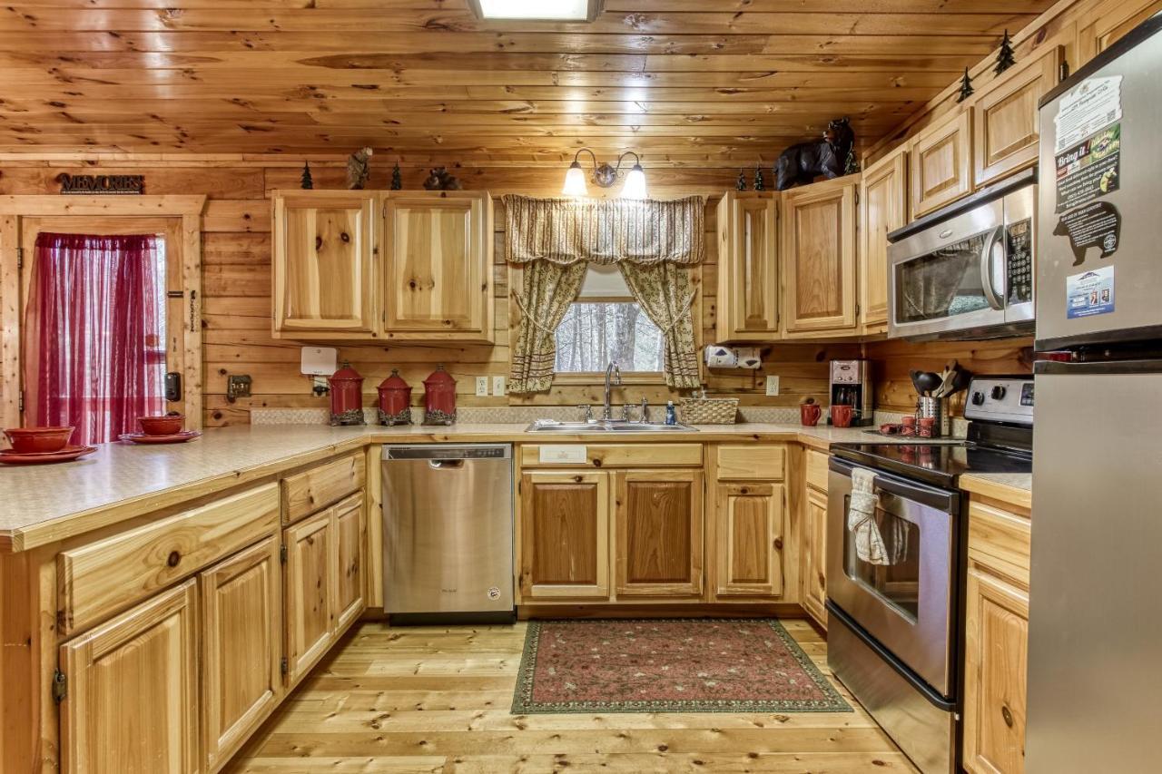 Magical Moments, Hot Tub, Wifi, 1089 Free Tickets Each Paid Day, Dollywood And More Gatlinburg Buitenkant foto