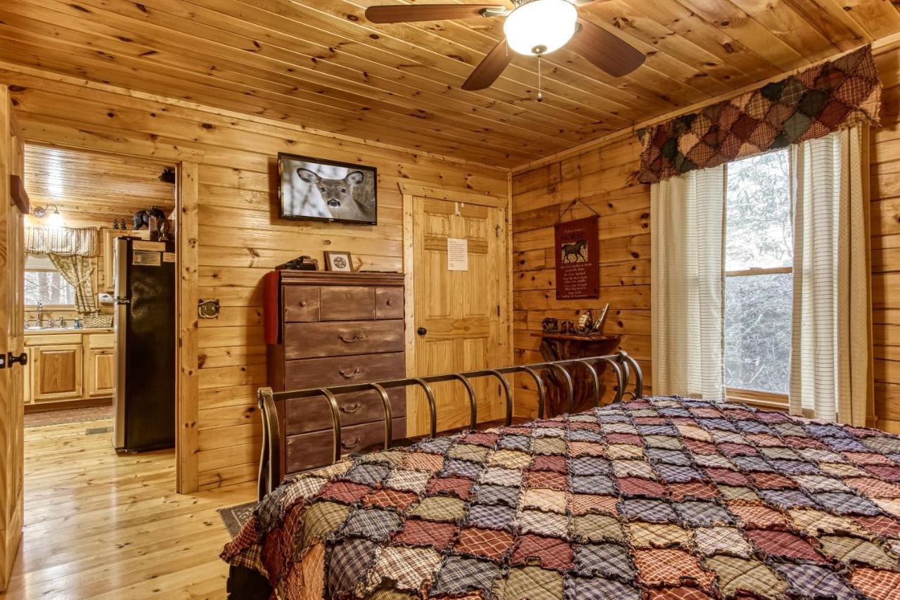 Magical Moments, Hot Tub, Wifi, 1089 Free Tickets Each Paid Day, Dollywood And More Gatlinburg Buitenkant foto
