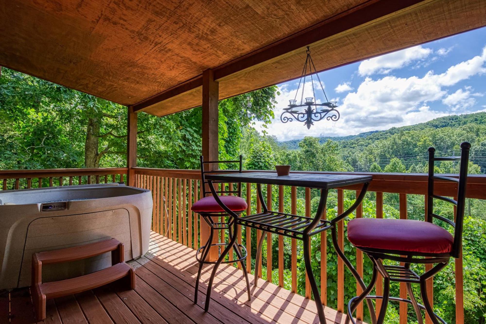 Magical Moments, Hot Tub, Wifi, 1089 Free Tickets Each Paid Day, Dollywood And More Gatlinburg Buitenkant foto