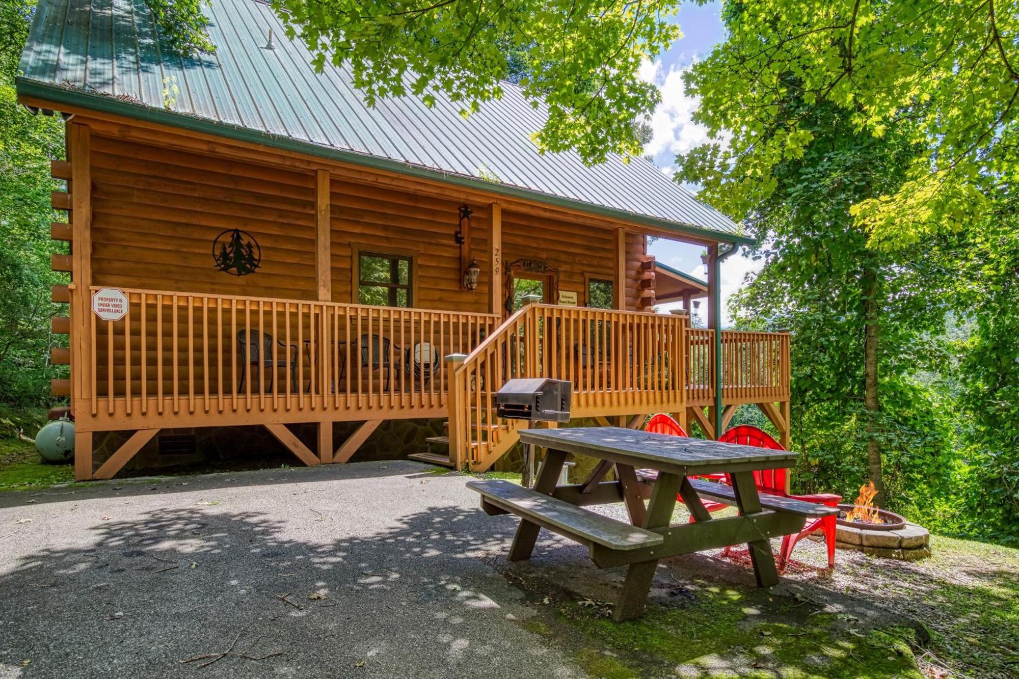Magical Moments, Hot Tub, Wifi, 1089 Free Tickets Each Paid Day, Dollywood And More Gatlinburg Buitenkant foto